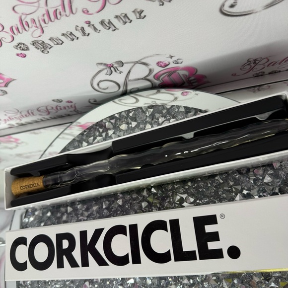 Corkcicle wine cooler chiller stick ice 🧊 cold 🥶 clear and tan cork top BNWT - Picture 3 of 10